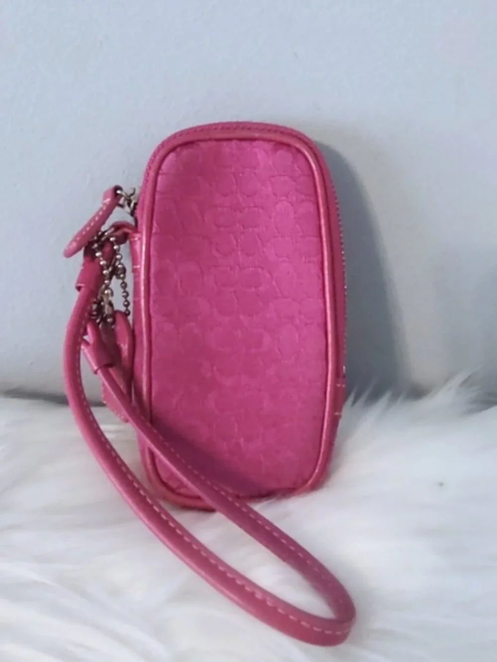 Coach Y2K vintage mini Cs wristlet pouch w/hangtag EUC